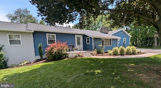 3080 Oak Hill Rd, Waynesboro, PA 17268