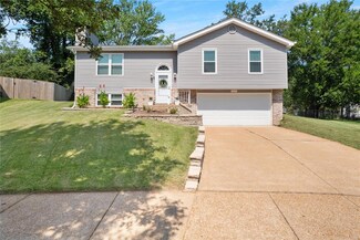 467 Talbert Ct, Ballwin, MO 63021