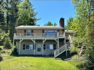 9267 Burris Dr, Cook, MN 55723