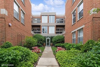 1925 Lake Ave Unit 105, Wilmette, IL 60091