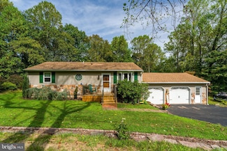 193 Quaker Hill Rd, Morgantown, PA 19543