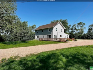 47144 324th St, Elk Point, SD 57025