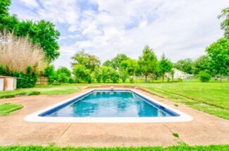 2360 Bartlett Blvd, Memphis, TN 38134