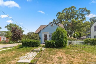 2086 Cass Blvd, Berkley, MI 48072