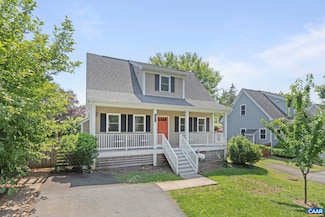 1012 Locust Ln, Charlottesville, VA 22901