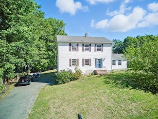 3 Saint Jean Baptist Ave, Lewiston, ME 04240