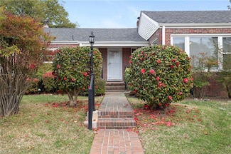 200 N Blake Rd, Norfolk, VA 23505