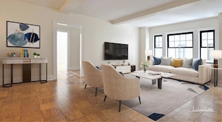 95 Christopher St Unit 12J, New York, NY 10014