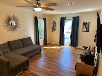 1119 Lucille St, Irving, TX 75060