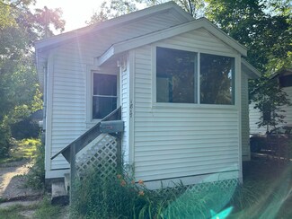 1817 N Rose St, Kalamazoo, MI 49007