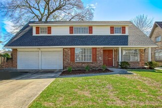 3851 Red Cypress Dr, New Orleans, LA 70131