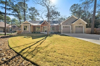 319 Akaloa Dr, Bastrop, TX 78602