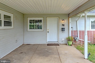 9 Bloomfield Ln, Willingboro, NJ 08046