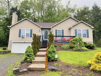 97 Pleasant View Rd, Tannersville, NY 12485