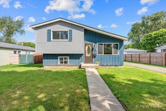 521 E Stimmel St, West Chicago, IL 60185