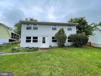 4421 Hendricks Dr, Woodbridge, VA 22193