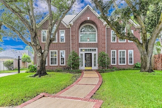 902 Fairgate Dr, Houston, TX 77094