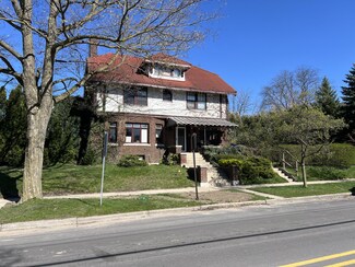 168 College Ave NE, Grand Rapids, MI 49503