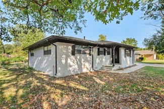 604 Maria St, Springdale, AR 72762