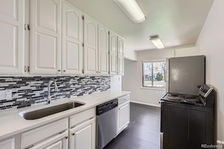 2865 S Fairfax St, Denver, CO 80222