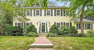 9 Oak Hill Rd, Natick, MA 01760