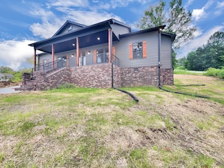 585 Bridle Path Ln, Hartsville, TN 37074