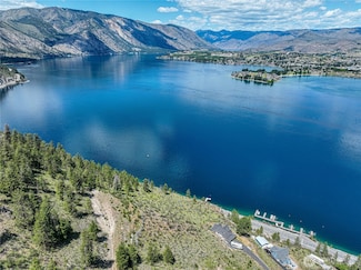 4620 S Lakeshore Rd, Chelan, WA 98816