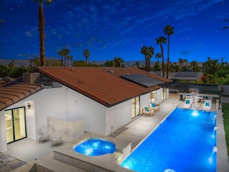2171 E Francis Dr, Palm Springs, CA 92262