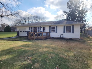 317 S Hillcrest Dr, Logansport, IN 46947
