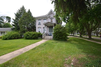 727 W Center St, Whitewater, WI 53190
