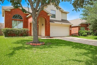18147 Brightwood Park Ln, Richmond, TX 77407