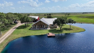 610 Fm 1862, Blessing, TX 77419