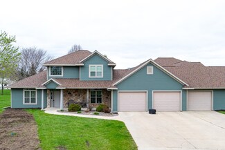 180 E River Dr, de Pere, WI 54115