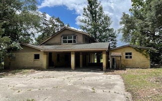 1344 SW Old Wire Rd, Lake City, FL 32024