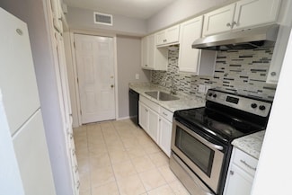806 Courtenay Place, Garland, TX 75040