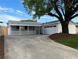 442 S Grantland Dr, Azusa, CA 91702