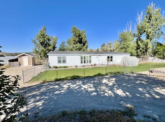 882 Spring Valley Pkwy, Spring Creek, NV 89815