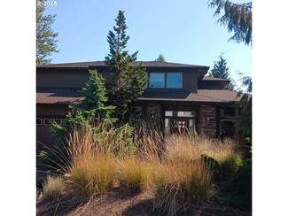 1674 Olympia Ct NW, Salem, OR 97304