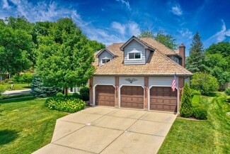 4340 Crabtree Ct, Gurnee, IL 60031