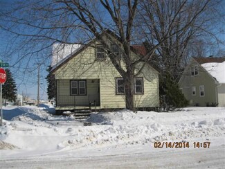 211 13th Ave S, Wisconsin Rapids, WI 54495