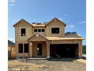323 W 17th St, Lafayette, OR 97127