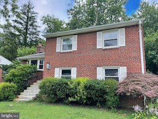 10315 Beaumont St, Fairfax, VA 22030