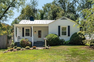 206 Harris Rd, Charlottesville, VA 22903