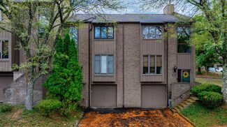233 Pine Ct, Pittsburgh, PA 15237