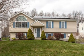 5 High Rock Ln, Worcester, MA 01609