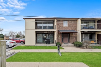7131 Hickory St Unit 8, Tinley Park, IL 60477