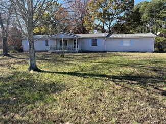 4460 Henry Midway Rd, Henry, TN 38231