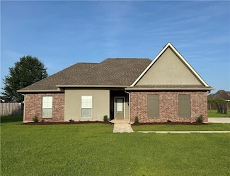 6281 Pelican Crossing Dr, Gonzales, LA 70737