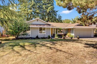 15311 111th Ave NE, Bothell, WA 98011