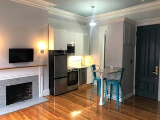 88 Charles St Unit 1, Boston, MA 02114